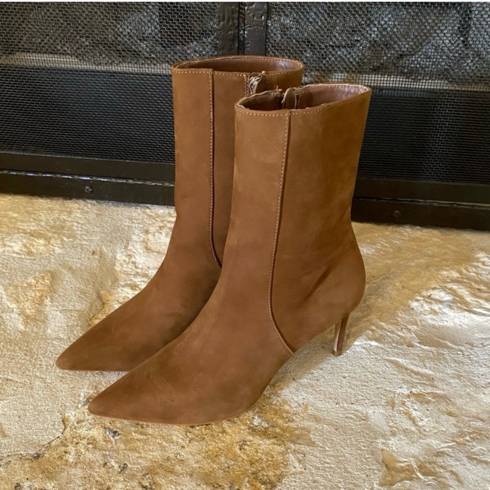 SCHUTZ Brown Heeled Boots with Elastic Panels